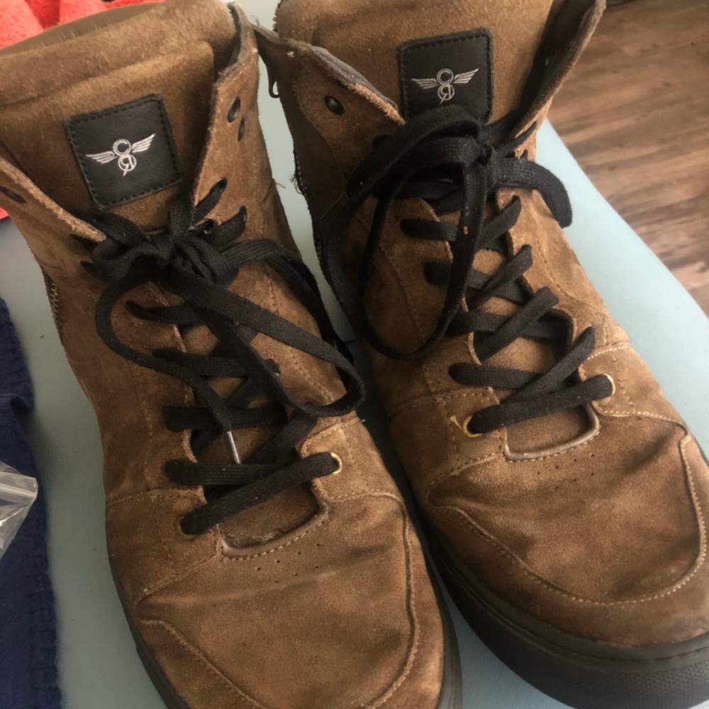 Creative Recreation Men’s high top sneakers (rare)